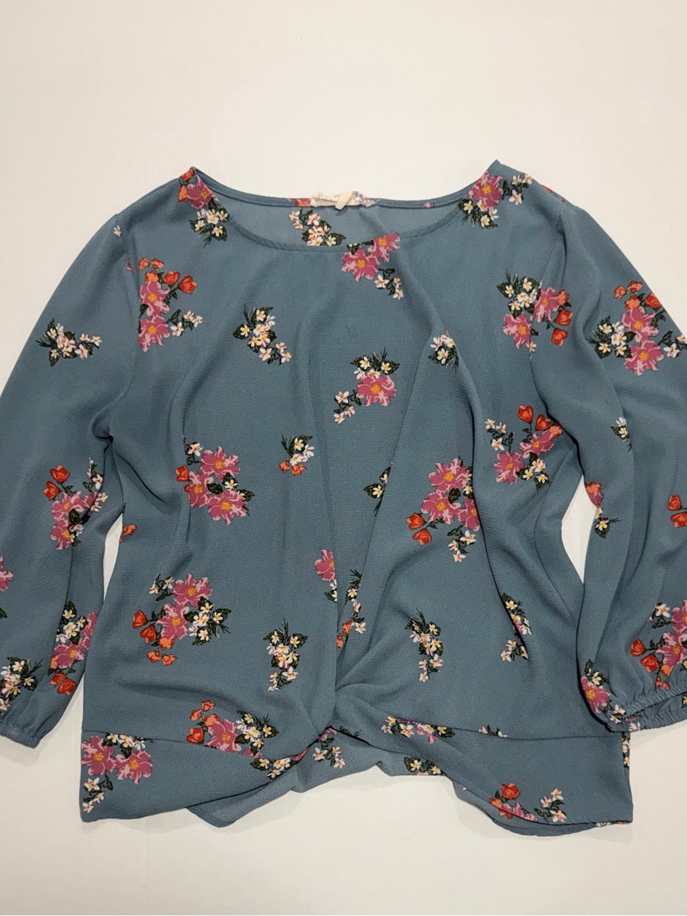 Pink Republic Dusty Blue Floral Twist-Hem Blouse